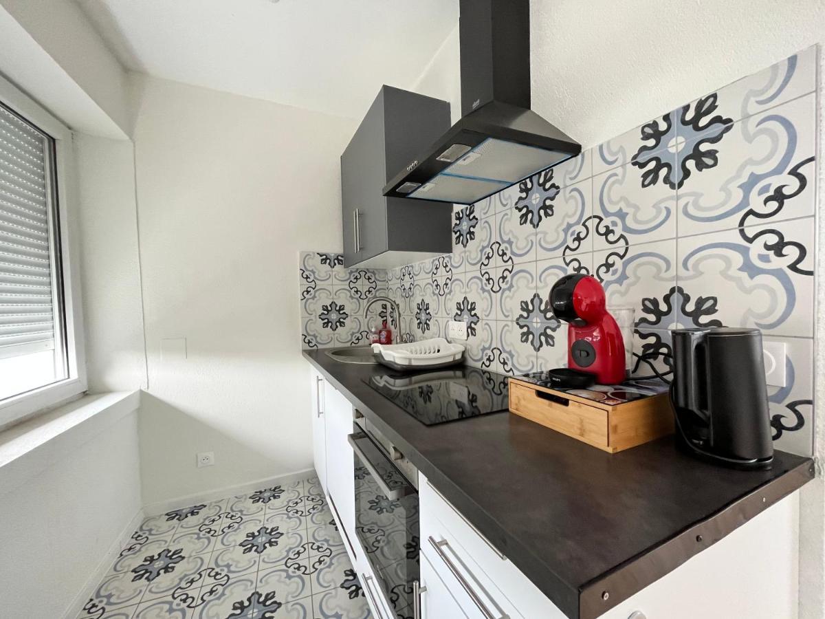Lumineux Apt 1Br Type Loft Proche Centre Apartment ทิองวิลล์ ภายนอก รูปภาพ